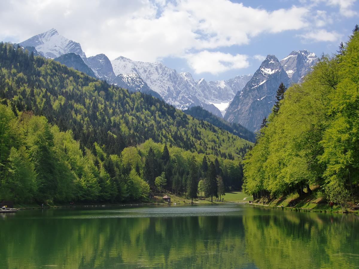 Ferienwohnung Am Kurpark - Wohnung 1,60Qm- Garmisch-Partenkirchen Exterior foto